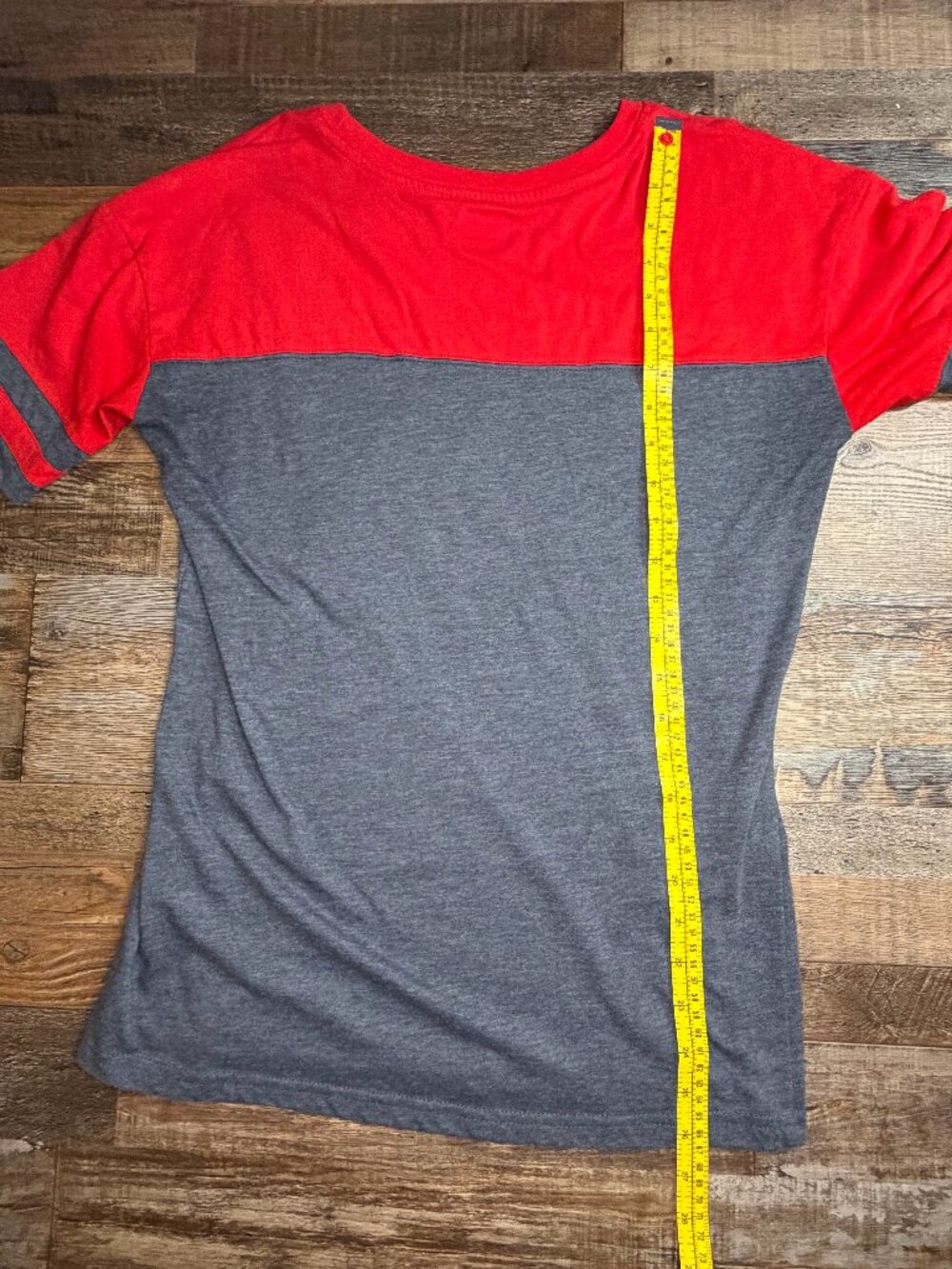 Ohio State Buckeyes Women's Large Red Gray Graphic T-Shirt - Picture 4 of 7